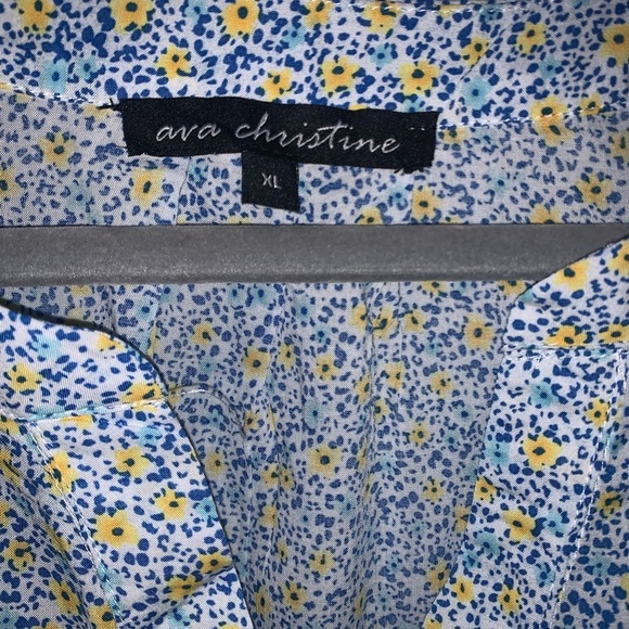 Ava Christine sleeveless blue flowered blouse size XL - Picture 3 of 3